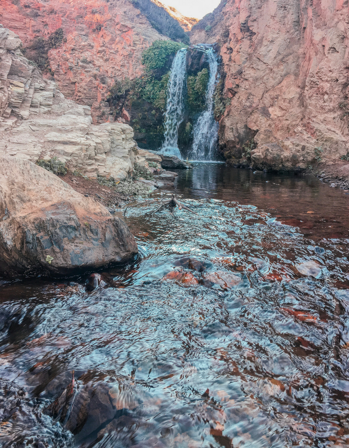 One of the smaller waterfalls on the hike down to Alamere Falls