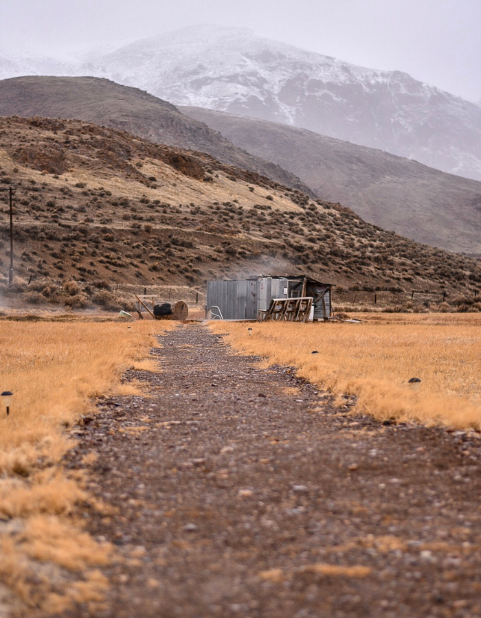 The short path to the Alvord Desert Hot Spring