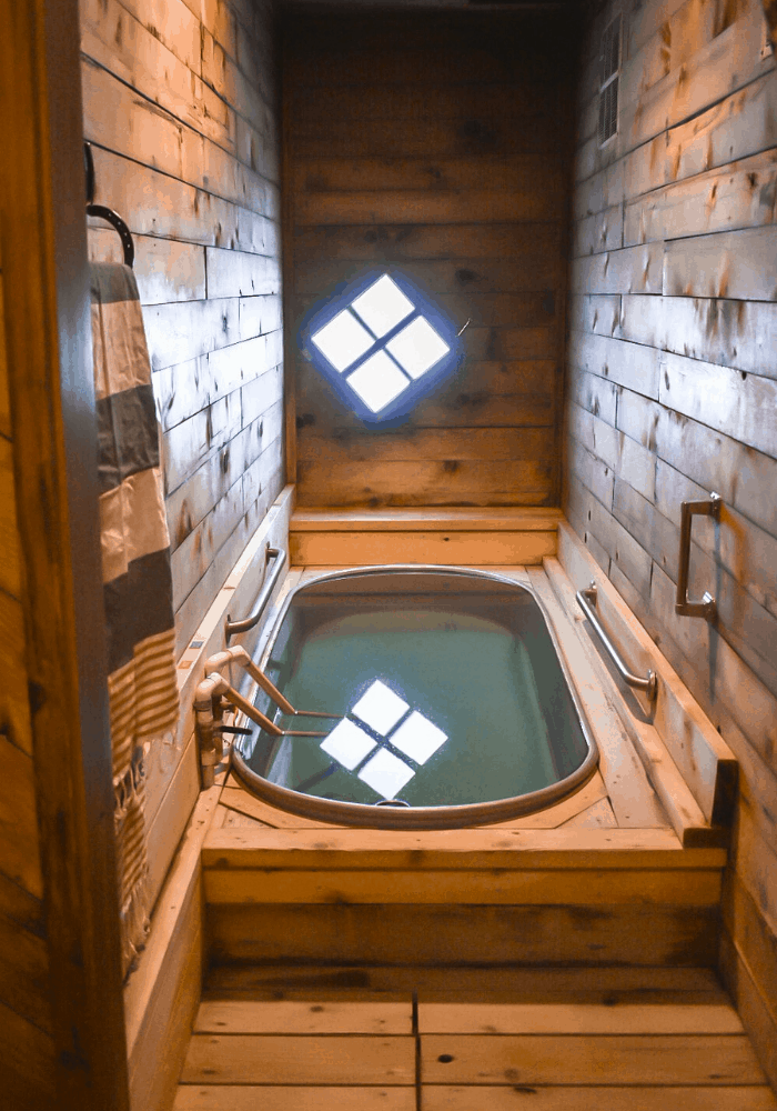 Private Soaking Tub at Crystal Crane Hot Springs (Tub #5)